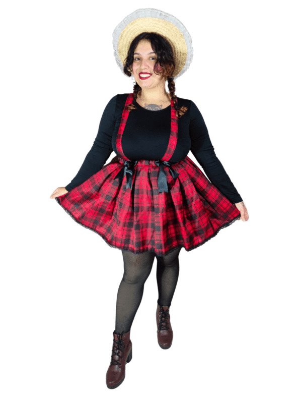 Saia com Suspensório Vermelho e Preto