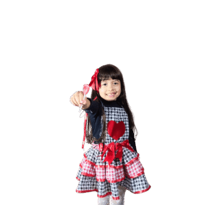 Jardineira Infantil Quadriculada 3 Camadas Coração Vermelho